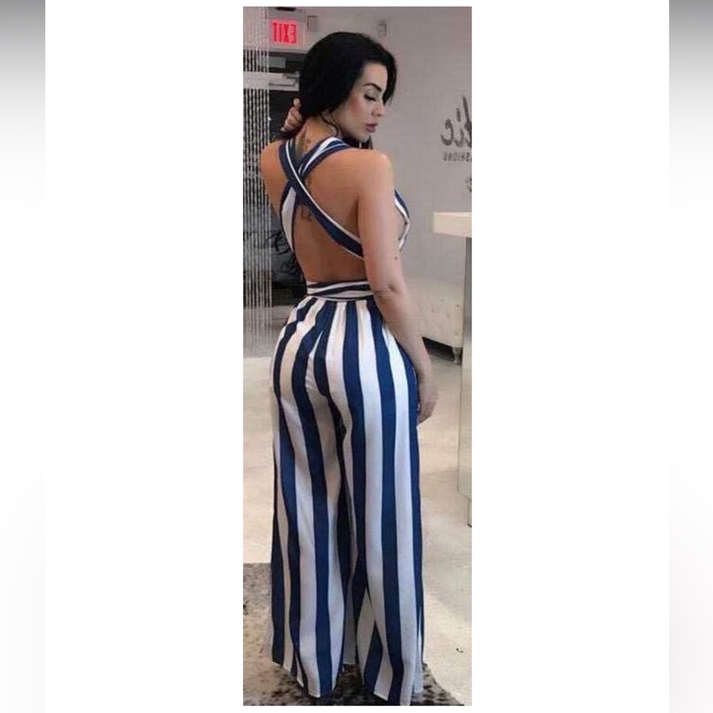 Wide leg jumpsuit